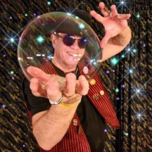 Rondini holding a big bubble in his hand
